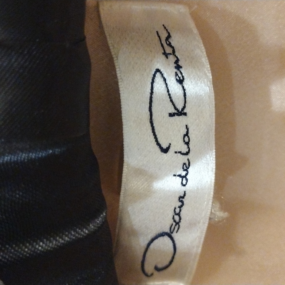 Oscar de la Renta Women's Robe - Picture 5 of 8